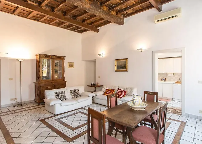 Monti Flat In Roma
