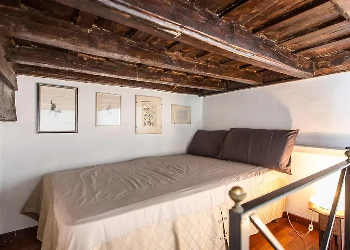 Monti Flat In Rome